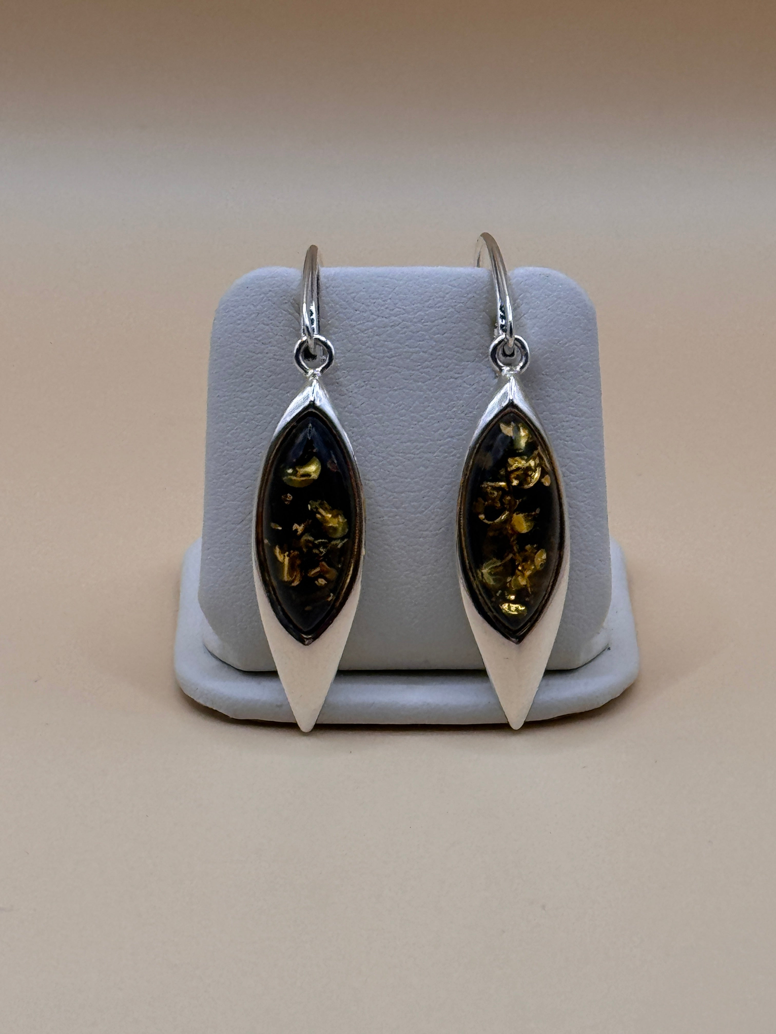 Kolczyki srebrne z bursztynem (Markiza)