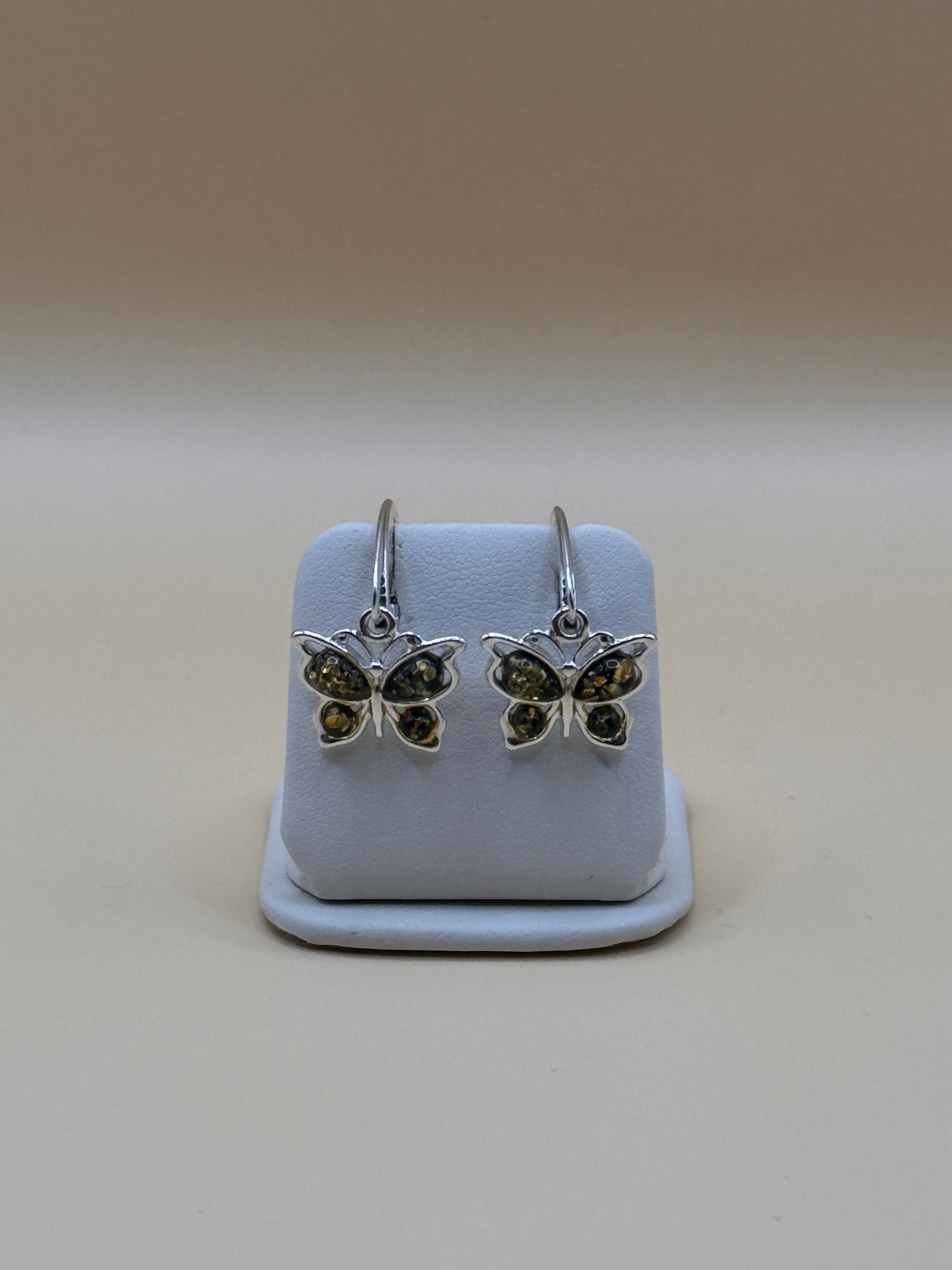 Kolczyki srebrne z bursztynem (motylki)