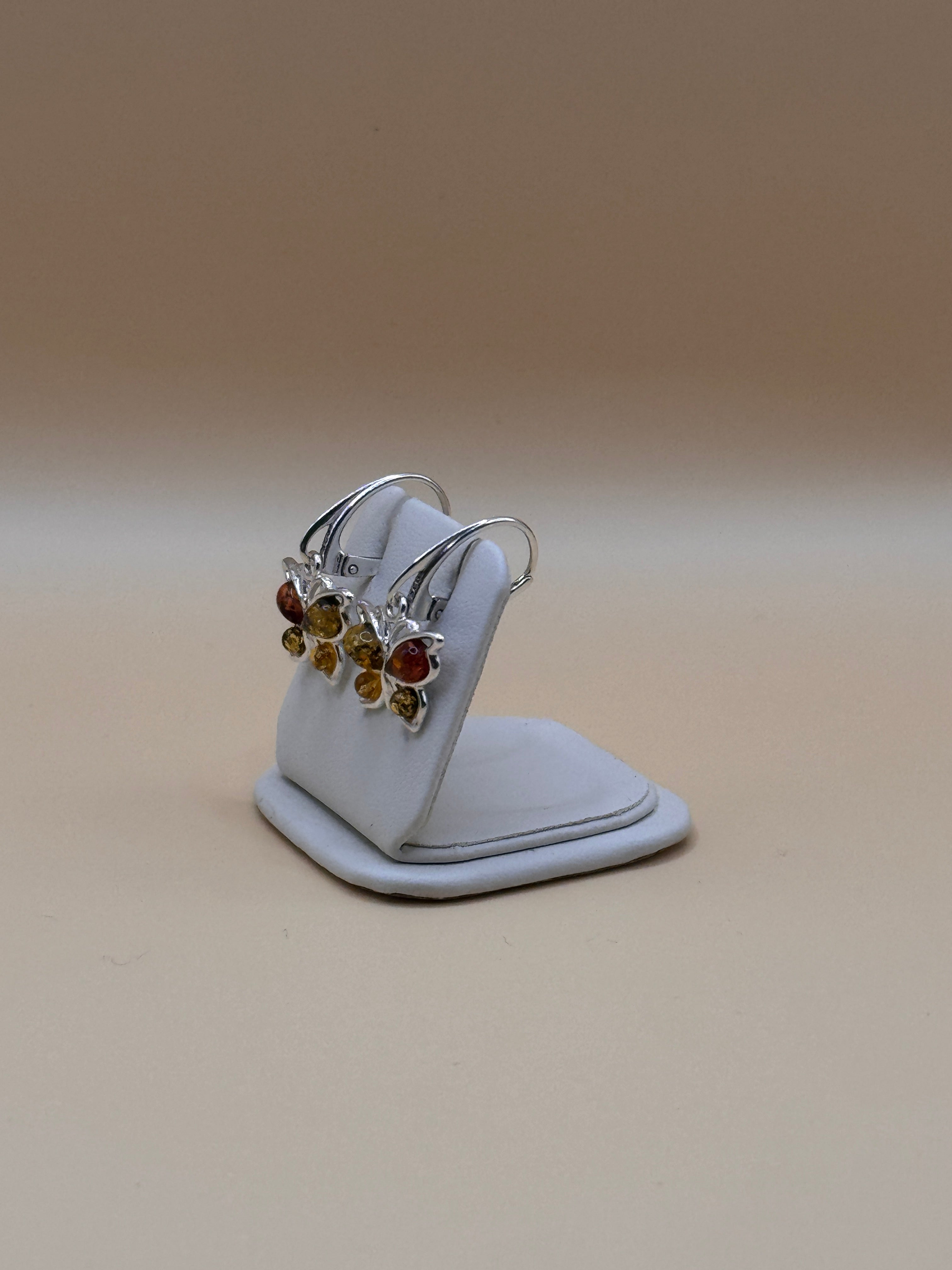 Kolczyki srebrne z bursztynem (motylki)