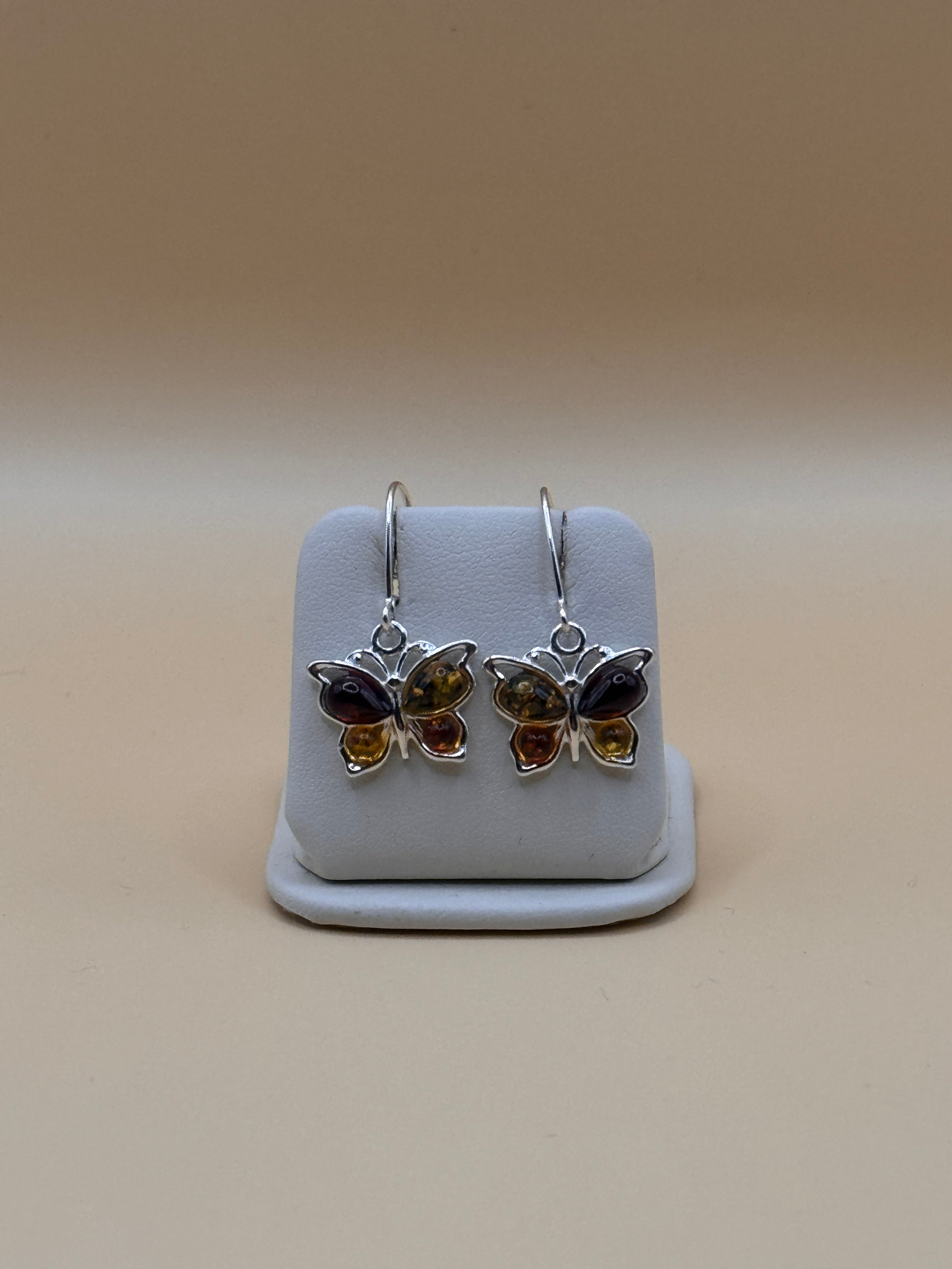 Kolczyki srebrne z bursztynem (motylki)