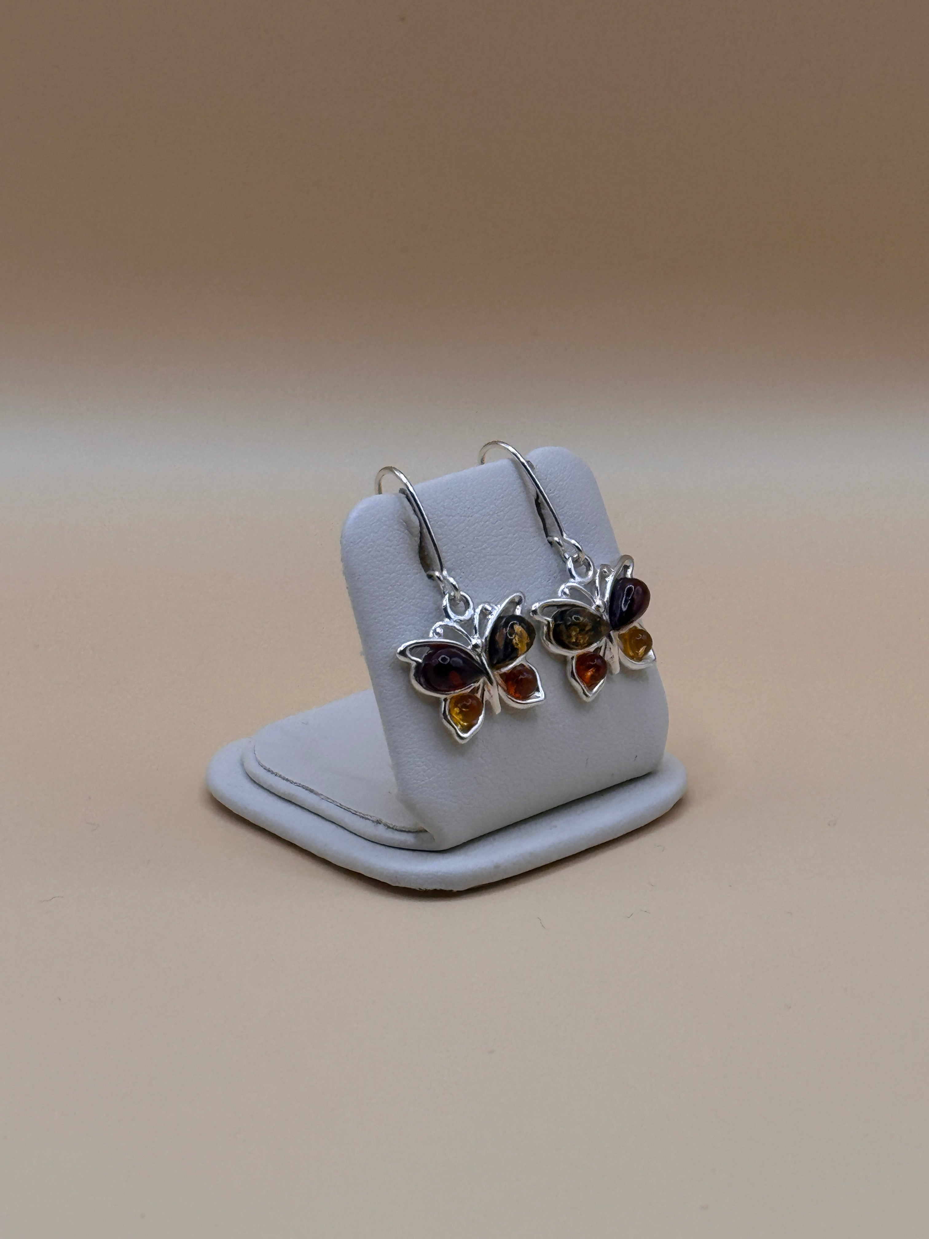 Kolczyki srebrne z bursztynem (motylki)