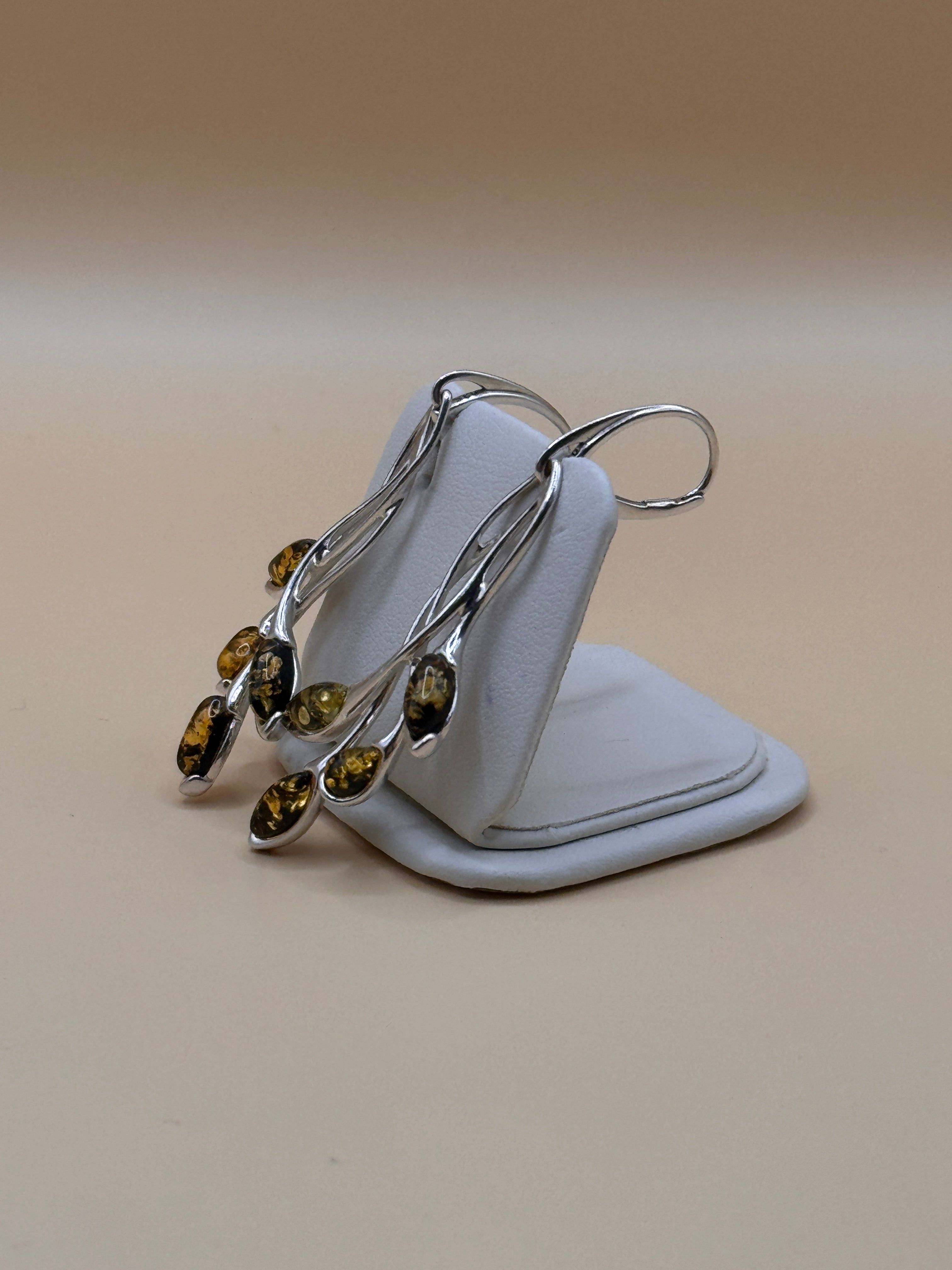 Kolczyki srebrne z bursztynem (gałązki)